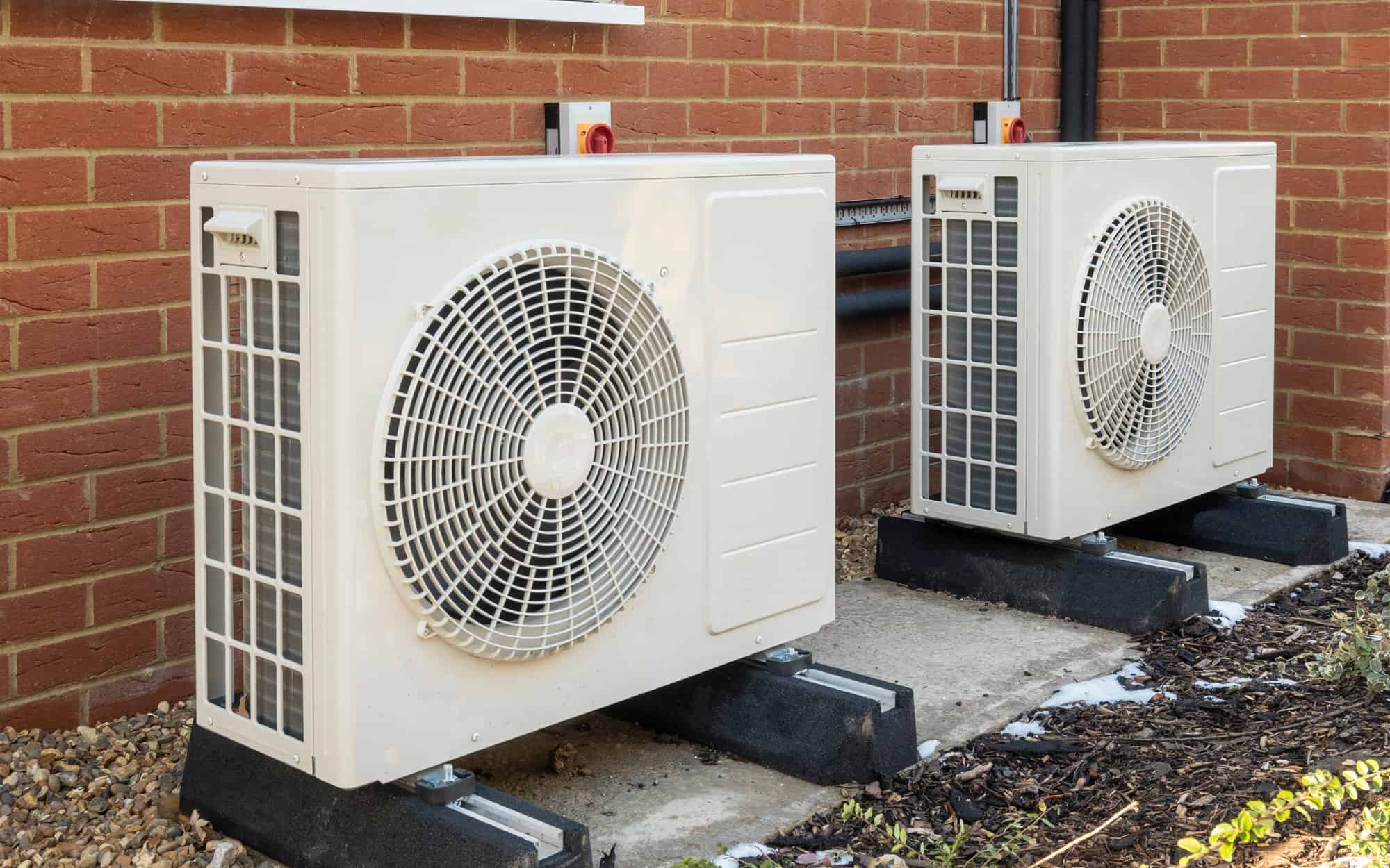 How Do Ductless Heat Pumps Work? | Arnold Air and More